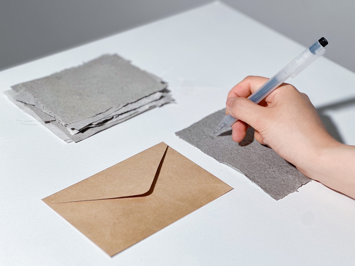 Dust Paper